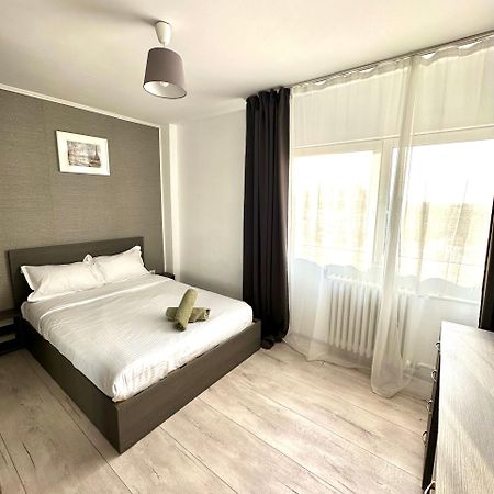 Central Apartment Tower Bukarest Kültér fotó